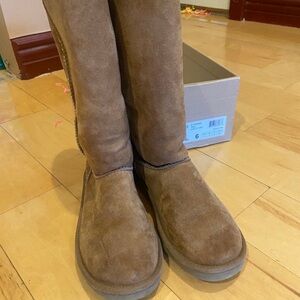 UGG Women's Size Guide